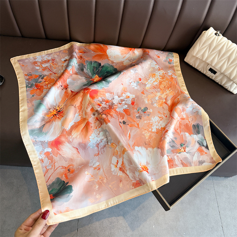 Pañuelo cuadrado de seda con e - Silk Neck Scarf reseña y precio