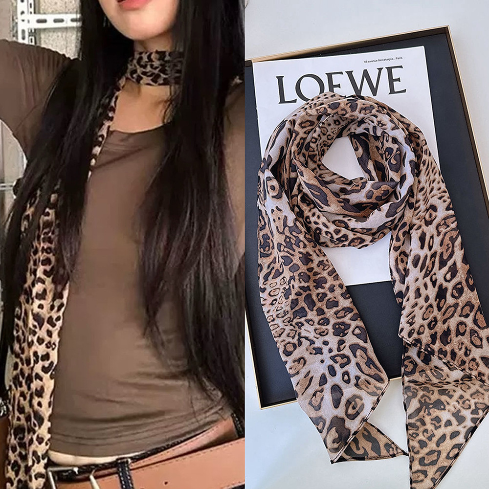 Bufanda de seda larga pequeña  - Ascot Neck Scarf reseña y precio