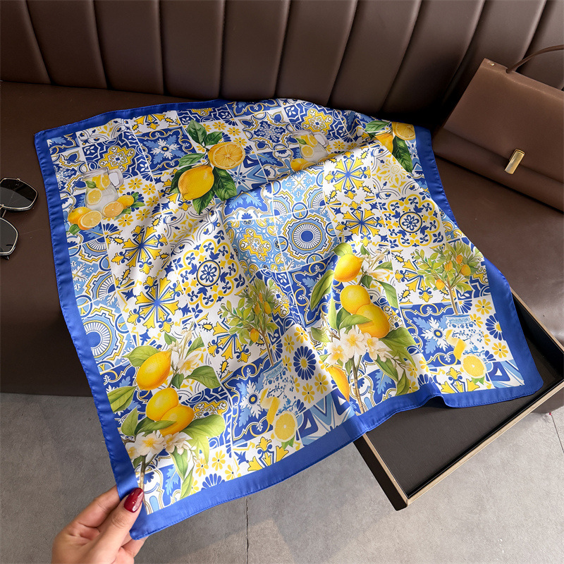 Bufandas cuadradas de seda con - Silk Neck Scarf reseña y precio
