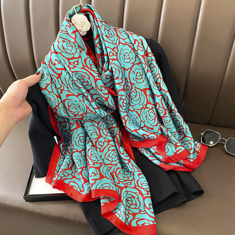 Chal grande con estampado de m - Face Scarf Mask reseña y precio
